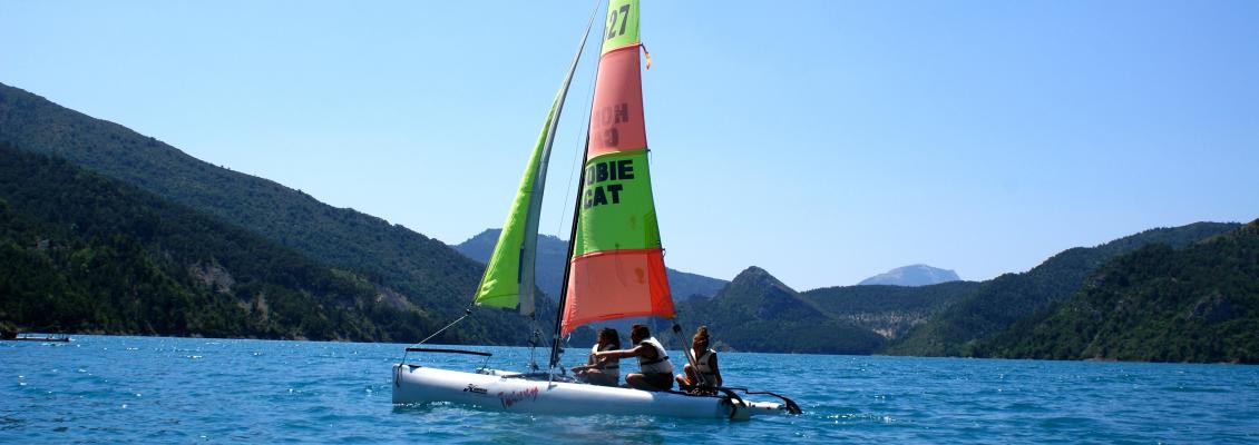 bateaux dans les gorges du verdon - balades - provence